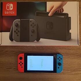 Nintendo 6560569 Switch Console Original Box Amazing Condition