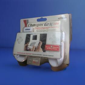 Nintendo 82053-s71 Nyko Charger Grip Lite For Ds White- Factory Sealed New