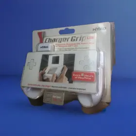 82053-s71 Nintendo Nyko Charger Grip Lite For Ds White- Factory Sealed New