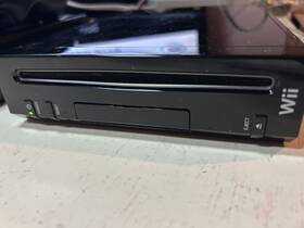 Nintendo Ap-0183 Wii Black Rvl-001 Console Only Works But Faceplate Is Missing No Cords