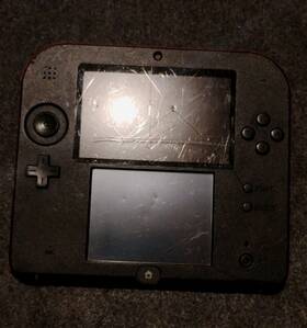 Nintendo Aw708438990 2ds Black Red Handheld System Platform