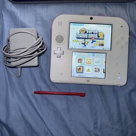 Nintendo Aw720994931 2ds Clred And White Handheld System No Box Nsmb2 Stylus Charger