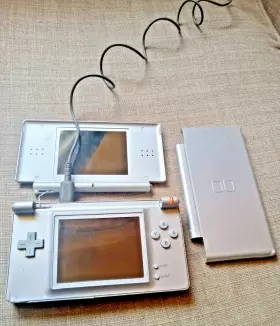 Usg-usa-1 Nintendo C/usg-usa-1 Ds Lite Console For Parts Or Repair Only