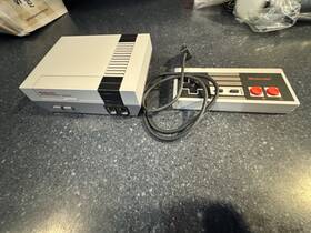 Nintendo Clv-s-nes-001 Mini Entertainment System Classic Edition Console No Cables
