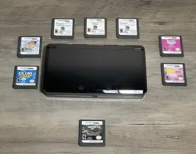 Ctr-s-usz-c1 Nintendo 3ds Handheld Console Cosmo Black Ctr-001 With Charger Games 2gb Sd Card
