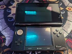 Nintendo Ctrskaa4 3ds Cosmo - Black L No Charger