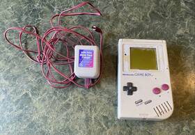 Nintendo Dmg-01 Original Gameboy Handheld Console For Parts Or Repair Only