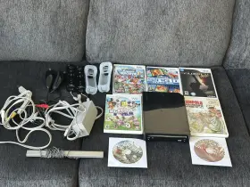 Ku62180935 Nintendo Wii Console Black 2 Controllers Nunchuks Sensor Bar And 7 Games