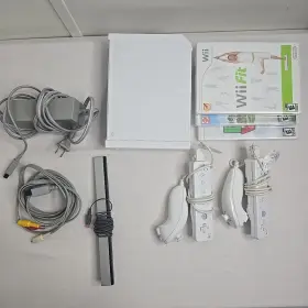 Lu56035480 Nintendo Wii Mod Rvl-001 Console Bundle 2 Controllers 3 Games Tested Lu56035480 Nintendo Wii Mod Rvl-001 Console Bundle 2 Controllers 3 Games Tested