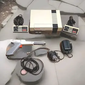 N8433073 Nintendo Original Nes Nes-001 Console 2 Controllers Zapper And Power Cords