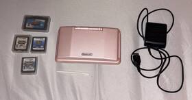Nintendo Ntr-ab4e-usa Ds Pink And White Console With Harvest Moon Games Charger Stylus