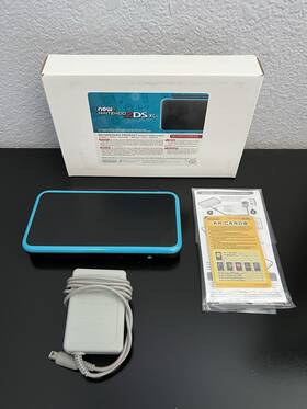 Nintendo Nw401961009 New 2ds Xl Ll - Black/turquoise Handheld Console Cib