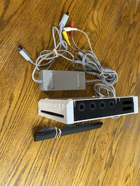 Nintendo Rvl-014 Wii White Home Console Bundle Rvl-001 System Cords Tested Works