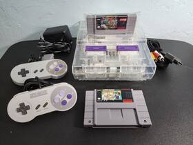 Nintendo Sns-cpu-gpm-01 Snes Custom Clear Console With Controllers Cords Reshelled And 2 Games