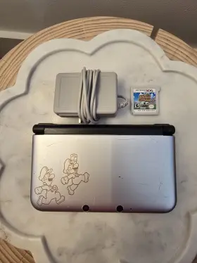 Spr-vm-usz-c0 Nintendo 3ds Xl 30th Year Of Luigi Edition With Charger And Animal Crossing Nl
