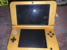 Nintendo Sw40474879 Zelda A Link Between Worlds Limited Edition 3ds Xl Console With 4 Games