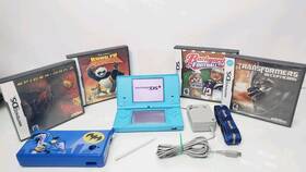 Nintendo Twi-001 Gameboy Dsi Sky Aqua Light Blue With Charger And 4 Games