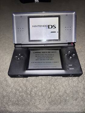 Nintendo Ug164647233 Working Ds No Stylus Power Cable Small Black Spot On Screen
