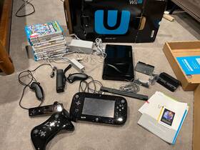 Nintendo Uxy028 Wii U Game Console Deluxe Set 32 Gb With Extra Controllers And 11 Games