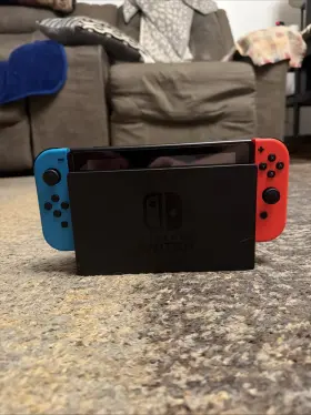 Xkw50004890411 Nintendo Switch 32gb Gray Console With Neon Red And Blue Joy-con