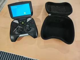 P2450 Nvidia Shield 5 Inch Touchscreen Portable Handheld Gaming Console Mint Cond