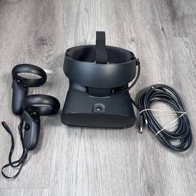 Oculus R-c-fb3-dx45jh Rift S Pc Vr Headset Untested 2 Controllers Cables Bundle