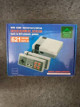 Olivia 095509705563 Classic Mini Console Built-in With 621 Retro Games Dual Players