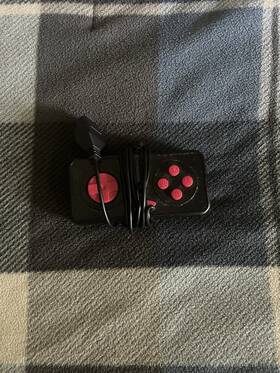 Retro-bit Nes-004 Entertainment Nes System Black/red Controller Only