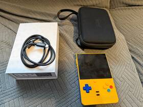 Retroid 6 128 Pocket Classic 6 128gb Retro Emulation Console With Case Sd - Mint