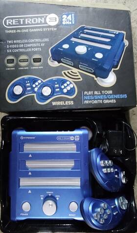 Retron 3 M07168-bb Hyperkin 2.4ghz Retro Video Game Console Only Parts Powers On