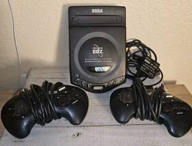 Sega Cdx-4121 Genesis Video Game Console And 2 Controllers Ecco Rf Untested