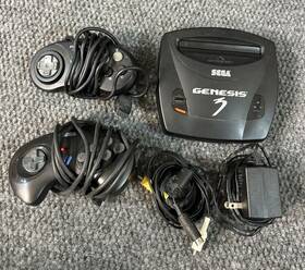 Sega Mk-1461 Genesis 3 Video Game Console Controllers Not Working For Parts Only