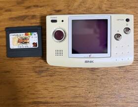 Snk Neop10010 Neo Geo Pocket White With Vs Capcom Game