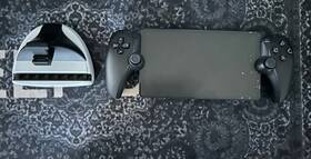 Sony 1000044180-ag2-1 Playstation Portal Midnight Black Edition With Charging Dock And Case