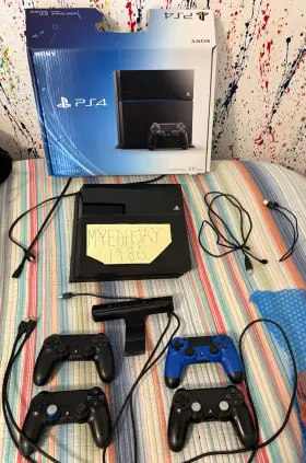 Sony 190403000049 Playstation 4 500 Gb Console Tested And Working With Camera Controllers Cib