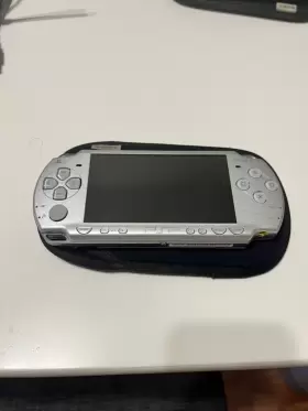 Sony 711719932154 Psp 2001 Handheld System - Silver