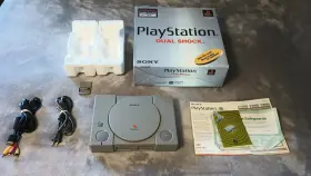 Scph-7001 Sony 94007 Dual Shock / No Controllers