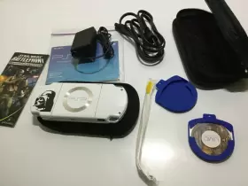 98890 Sony Psp 2000 Star Wars Darth Vader Edition No Internal Battery Extras In Vgc