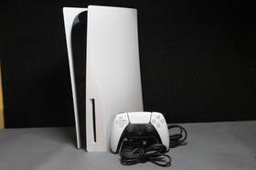 Sony Cfi-1200a Playstation 5 Disc Version With Controller And Usb-c Cord
