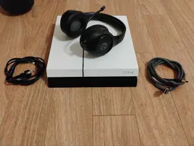 Cuh-1001a Sony Cuh-1007a Playstation 4 Ps4 Glacier White 500gb Console With Cables
