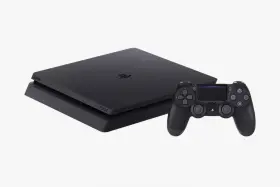 Mg216316209 Sony 1tb Ps4 Bundle - Games Cables And 2 Controllers