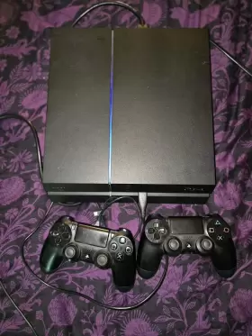 P-27452573-h Sony Playstation 4 Ps4 Cuh-1215a 500gb Console And 2 Controllers