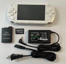 Sony P2.p-1000q Psp White Handheld Console With Battery Charger Microsd Card