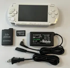 P2.p-1000q Sony Psp White Handheld Console With Battery Charger Microsd Card