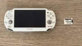 Pch1100ab02 Sony Playstation Vita 32gb White- For Parts Only