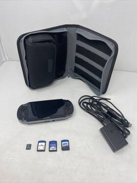 Sony Phc-1001 Playstation Vita Oled Pch-1001 With 3 Games And Carry Bag Charger 8gb Card