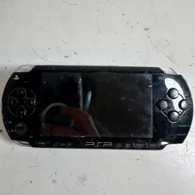 Psp-1001d2 Sony Playstation Portable Video Game Consoles With Umd - For Parts