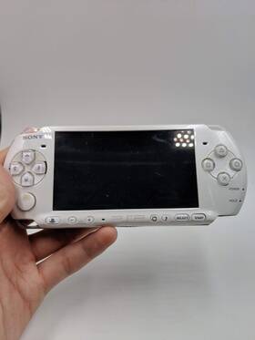 Sony Psp-2000cw Pshc - Psp White Works Missing Battery Cover
