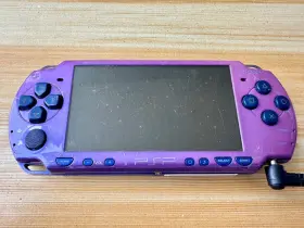 Psp-2000lp Sony Playstation Psp Purple Lavender Handheld System Console - Parts Or Repair