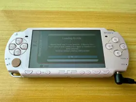 Psp-2000rp Sony Playstation Psp 2000 Pearl Pink Handheld System Console - Parts Or Repair